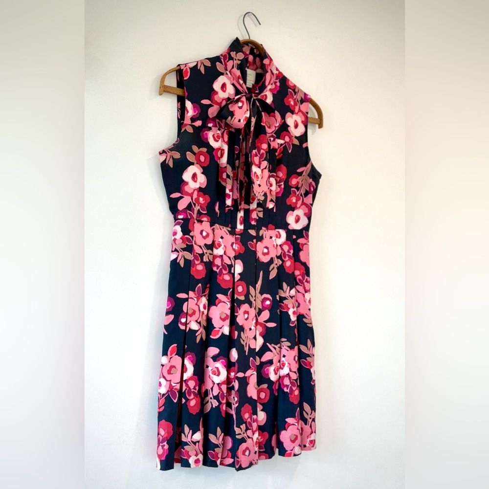 Kate Spade New York Shadow Bud Black and Pink Silk Print Pleated Floral Dress - Picture 7 of 16